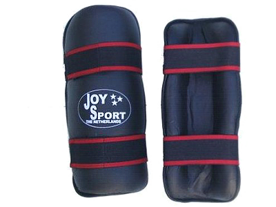 Joy Sport Scheenbeschermers (Special PU) Kleur Zwart